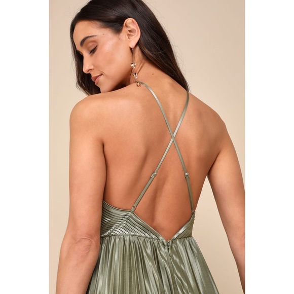 LULUS Olive Satin Pleated Sleeveless Halter Neck Wedding Guest Formal Gown XS - Picture 7 of 9